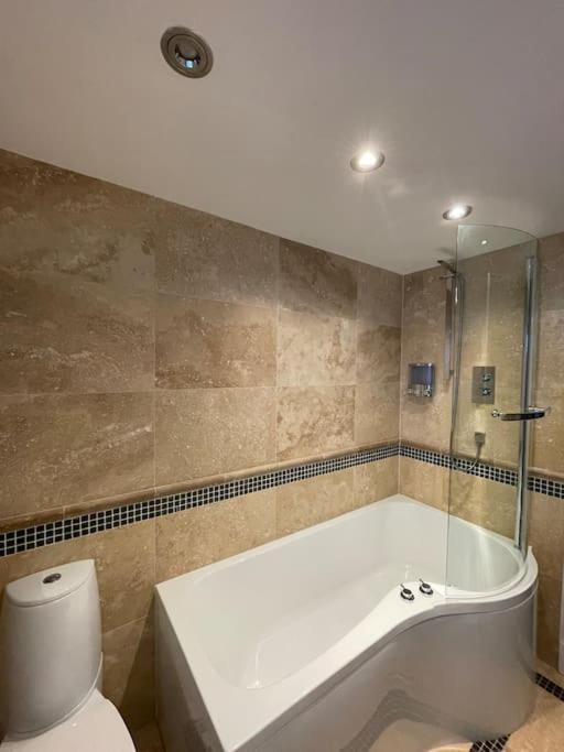Whitehall, Thomas Turnbull Flat 3 Beautiful Apartment In Georgian House Whitby Exterior photo